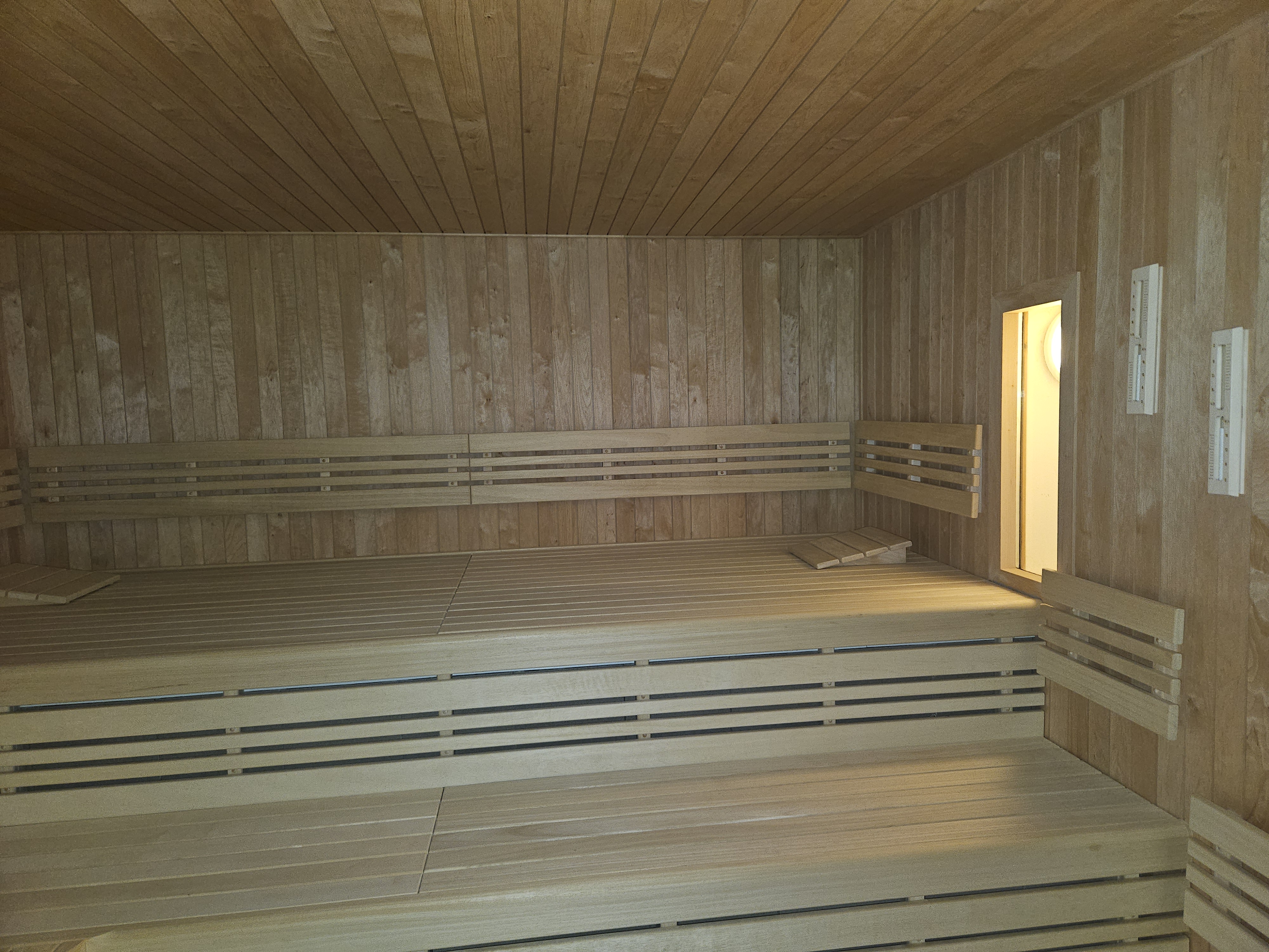 Od středy 2.9. otevřena sauna